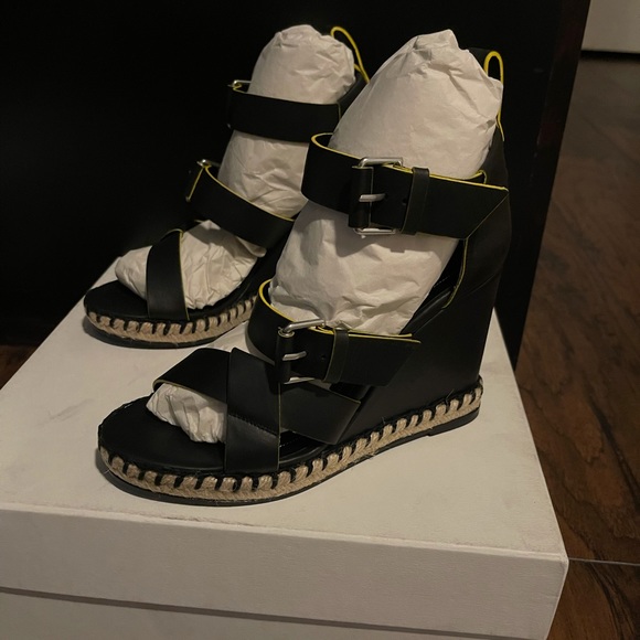 Wedges - Picture 4 of 5